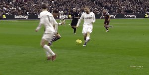 开云app-【英超】鲍恩、库杜斯破门 曼联0比2客负西汉姆联