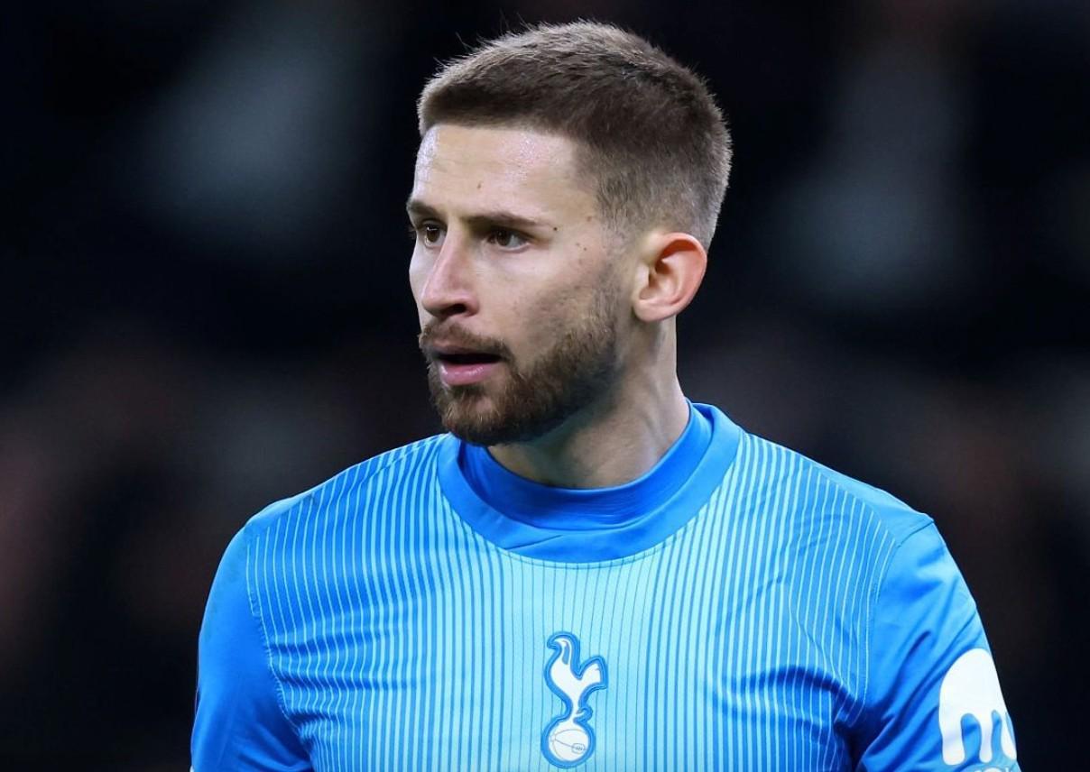 开云网站-英媒：以防维卡里奥离队，热刺在秘密关注顶级门将